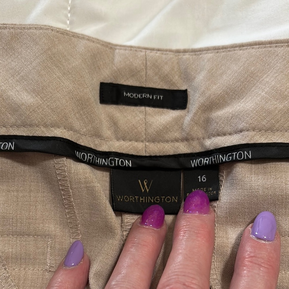 Worthington Modern Fit Tan Pants